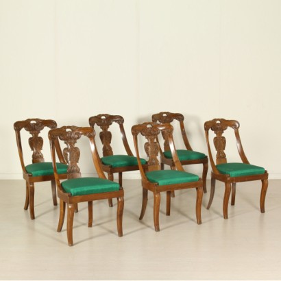 Gruppo di sei sedie a gondola