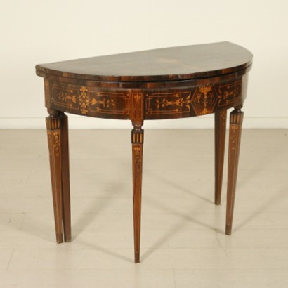 Demilune game table