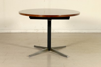 tavolo, tavolo anni 60, tavolo di design, tavolo design tedesco, design tedesco, modernariato, tavolo ad altezza regolabile, altezza regolabile, tavolo in palissandro, gambe in metallo, di mano in mano, anticonline, anni 60, tavolo tedesco, tavolo germania