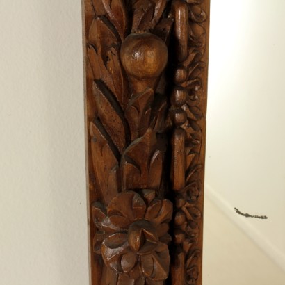 Linden wood frame-detail