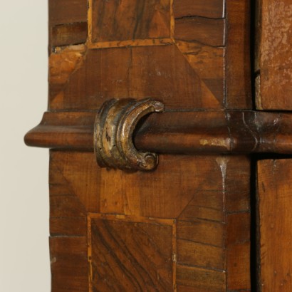Barocke Kommode mit Aufzug-detail