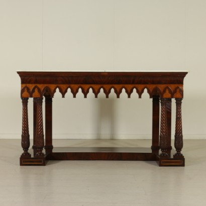 Neo-Gothic parietal table
