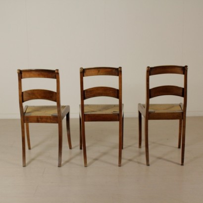 Groupe 3-dos chaises