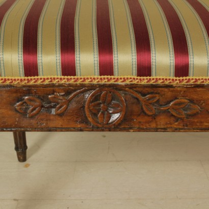Classical sofa-detail
