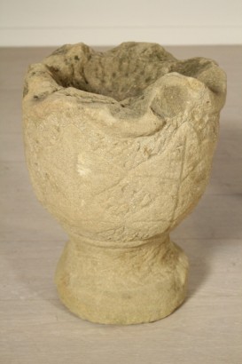 Coppia di Vasi in pietra