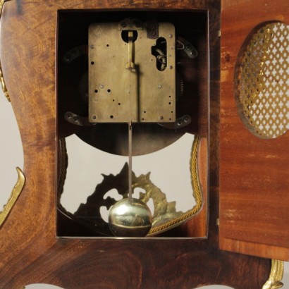 orologio, orologio da tavolo, orologio da appoggio, orologio con cassa in legno, orologio 900, orologio quadrante in metallo, meccanismo tedesco, orologio meccanismo tedesco, di mano in mano, anticonline