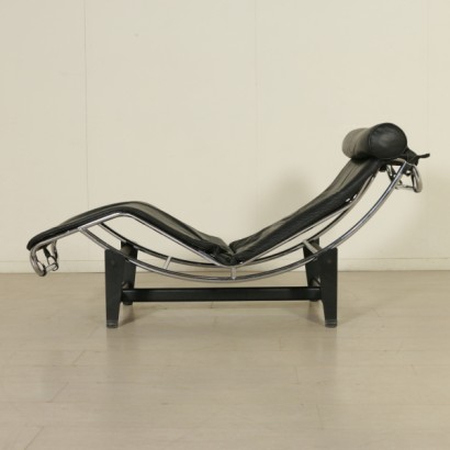 Chaise longue 80 años