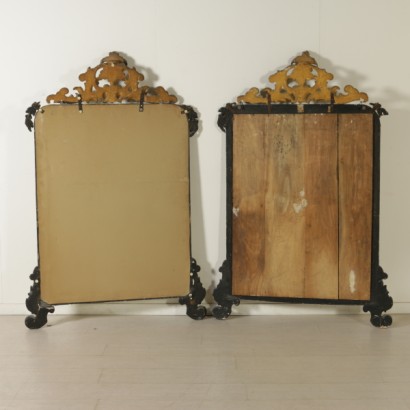 Pair of mirrors-frame