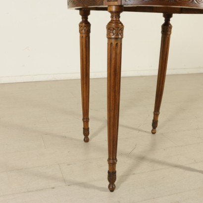 Tavolino neoclassico - particolare