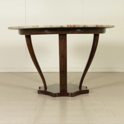 Table of the 1940s-1950s