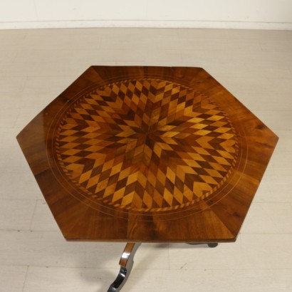 Table Hexagonale Sculptée XIXe Siècle