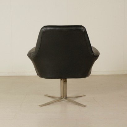 Armchair by Giulio Moscatelli - back