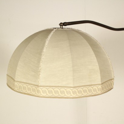 {* $ 0 $ *}, floor lamp, 900 lamp, mid-1900s lamp, brass lamp, brass base, brass structure, fabric lampshade