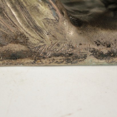 {* $ 0 $ *}, estatuilla de terracota, estatuilla con motivo oriental, estatuilla en lámina de plata, estatuilla M. Fabris, estatuilla de 1900