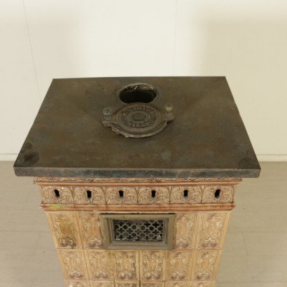 {* $ 0 $ *}, liberty stove, tiled stove, stove with metal top, cast iron stove, antique stove, stove from the 1900s, stove from the 1900s, stove from the twentieth century