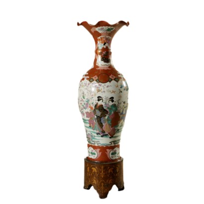 Antique vase, japanese pedestal