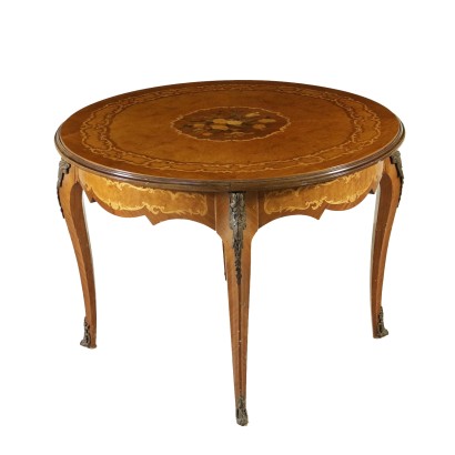 {* $ 0 $ *}, style round table, round table, style table, antique table, antique table, 900 table, early 1900 table, table with friezes
