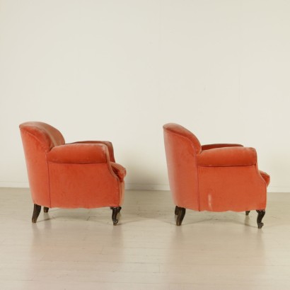 1940s pair of armchairs - side