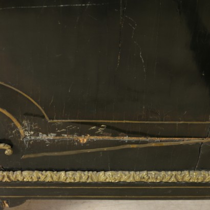 Commode à trois Tiroirs Louis XIV Bronze Placage d'Ebène France '700