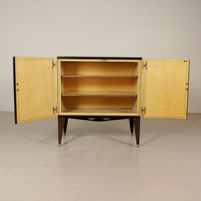 modernariato, modernariato di design, credenza, credenza modernariato, credenza di modernariato, credenza italiana, credenza vintage, credenza anni '50, credenza design anni 50