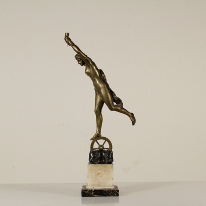 Sieg, Statue in Bronze
