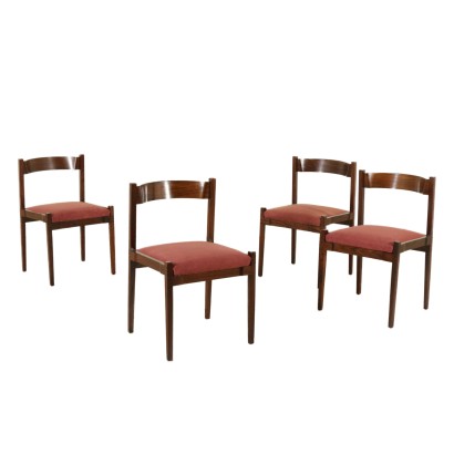 antiquités modernes, design d'antiquités modernes, chaises, chaises modernes, chaises modernes, chaises italiennes, chaises vintage, chaises des années 60, chaises design des années 60, chaises Gianfranco Frattini, chaises Cassina, groupe de quatre chaises.