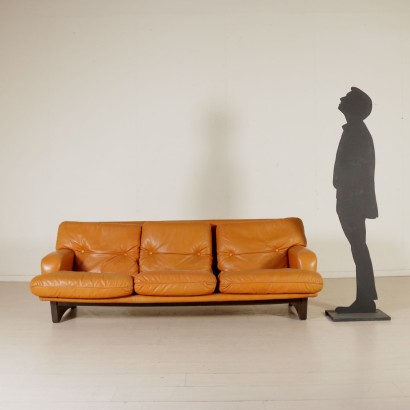modernariato, modernariato di design, divano, divano modernariato, divano di modernariato, divano italiano, divano vintage, divano anni '60, divano design anni 60, divano Lenzi.