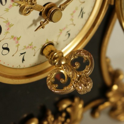 antiquariato, orologio, antiquariato orologio, orologio antico, orologio antico svizzero, orologio di antiquariato, orologio neoclassico, orologio del 800, orologio a pendolo, orologio da parete, orologio da tavolo, orologio da appoggio.