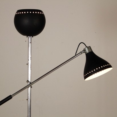 moderne Antiquitäten, moderne Design-Antiquitäten, Stehlampe, moderne Antiquitäten-Stehlampe, moderne Antiquitäten-Stehlampe, italienische Stehlampe, Vintage-Stehlampe, 60er-Jahre-Stehlampe, 60er-Jahre-Design-Stehlampe.