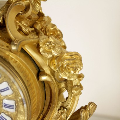 Mantel Clock Gilded Bronze Iron Made in France First Half of 1800