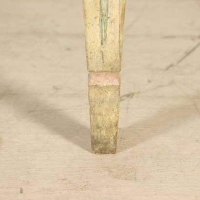 Consolle in legno laccato Luigi XVI-particolare