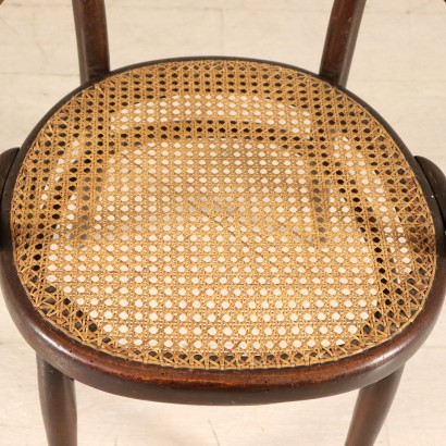 Antik, Stuhl, Antike Stühle, Antiker Stuhl, Antiker österreichischer Stuhl, Antiker Stuhl, neoklassizistischer Stuhl, Stuhl des 20. Jahrhunderts, Thonet-Sessel.