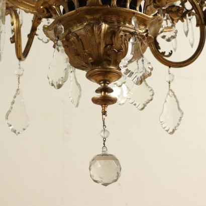 Elegant Bronze Chandelier Manufactured in Italy Early 1800s
