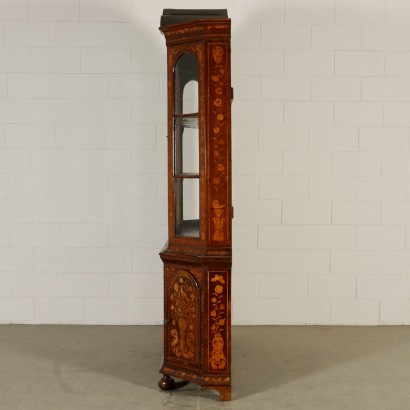Maple and Oak Bookcase Holland Mid 18th Century