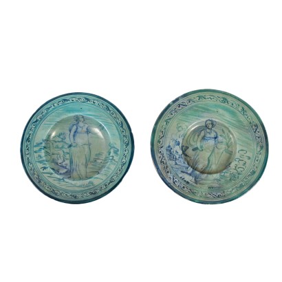 Pair of Decorated Ceramic Plates Italy 16th Centruy