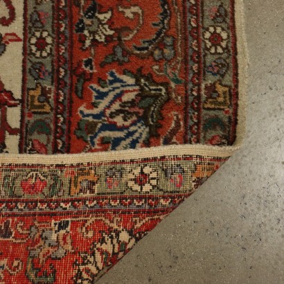Carpet Tabriz-particular