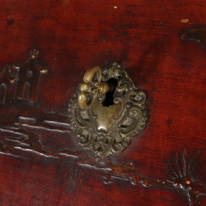 Lackierter Schreibschrank aus Piemont Italien 18. Jahrhundert