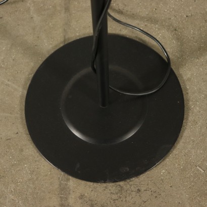 Lámpara de Artemide sintesi suelo conjunta