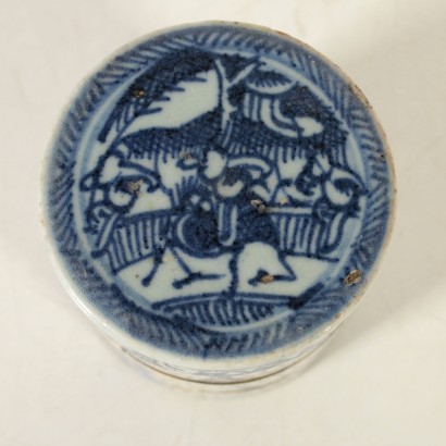 Porzellandose mit drei Ebene Porzellan China 19. Jahrhundert.