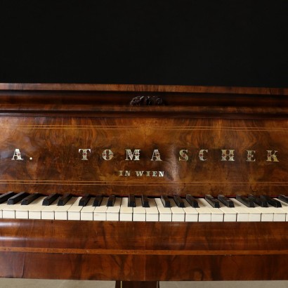 Piano Tomaschek