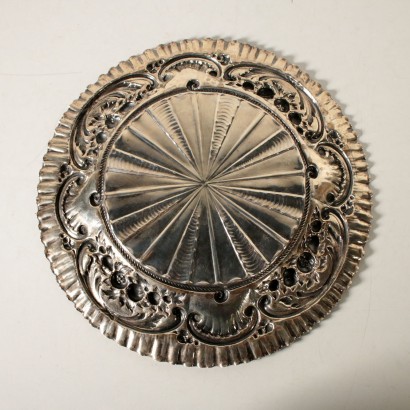 Silberteller mit Ornamenten 19. Jahrhundert