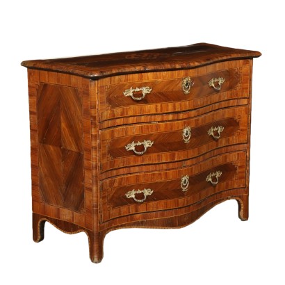 Serpentine Chest of Drawers Piedmont Italy Mid 1700s