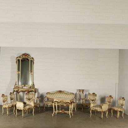 Vier lackierten und vergoldeten Stühlen Italien 20. Jahrhundert