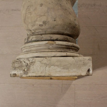 Coppia di colonne Berniniane in marmo