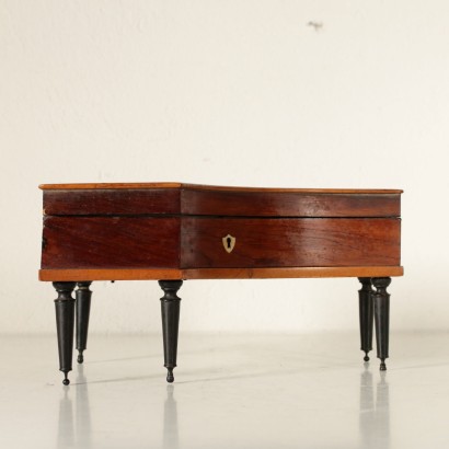 Piano à Queue Miniature Diverses Essences de Bois Autriche '800