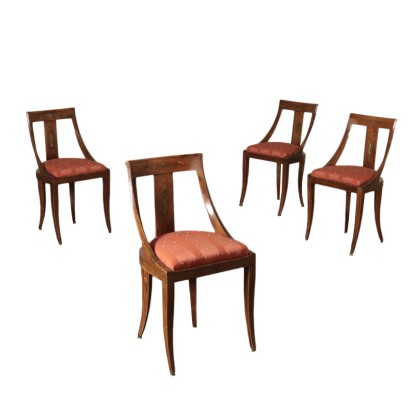 Gruppe von vier stühlen gondel