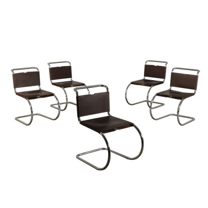 Chairs Mies Van der Rohe