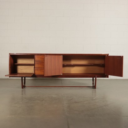 modernariato, modernariato di design, credenza, credenza modernariato, credenza di modernariato, credenza italiana, credenza vintage, credenza anni '60, credenza design anni 60