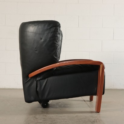 antigüedades modernas, antigüedades de diseño moderno, sillón, sillón de antigüedades modernas, sillón de antigüedades modernas, sillón italiano, sillón vintage, sillón de los años 60, sillón de diseño de los años 60, sillón de los años 80-90