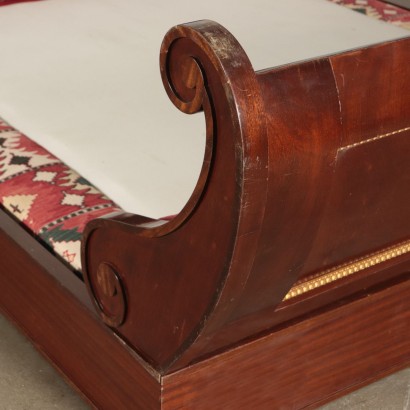 Queen Size Bed, Mahogany Veneer Italy 20th Century
